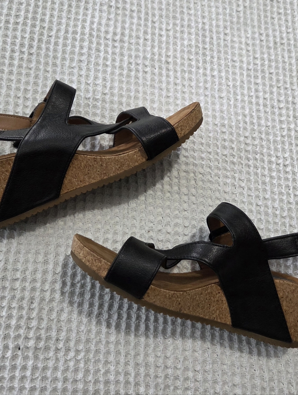 Euro Soft Sandals Size Size 7.5